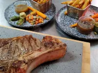 Logis le Saint Hubert Hotel di Givet