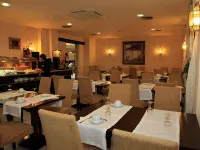 Hotel Cervantes