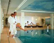 Maritim Hotel Dresden - Uima-altaat