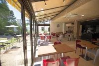 Kyriad Blois Sud - Vineuil - breakfast