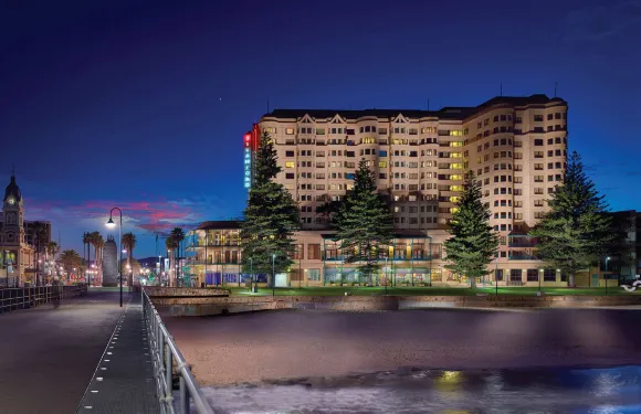 阿德萊德斯坦福格蘭德酒店