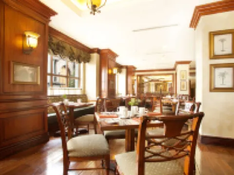 ホテル プラザ グランデ キトのホテル