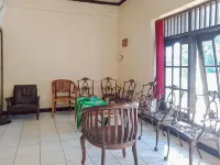 RedDoorz Syariah @ Hotel Sidomulyo Pacitan