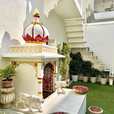 Jagat Niwas Palace Hoteles cerca de Lago Pichola