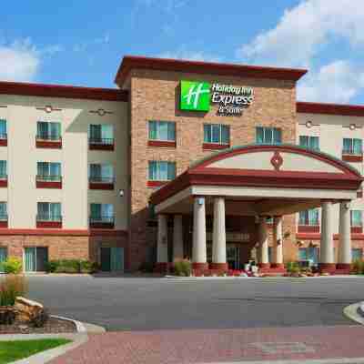Holiday Inn Express & Suites Wausau Hotel Exterior