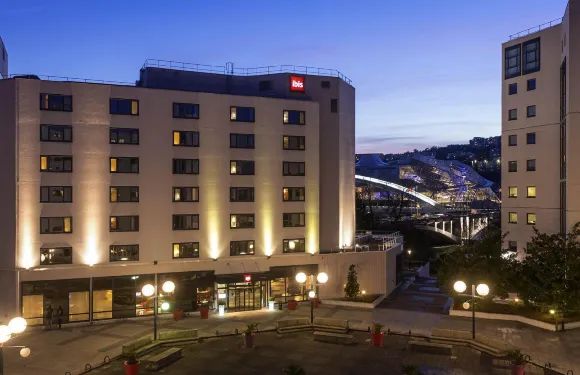 宜必思里昂傑蘭匯流博物館酒店