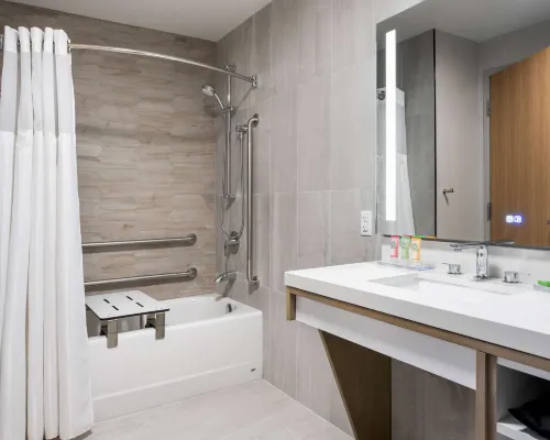 Wyndham Garden Winnipeg Airport Photos