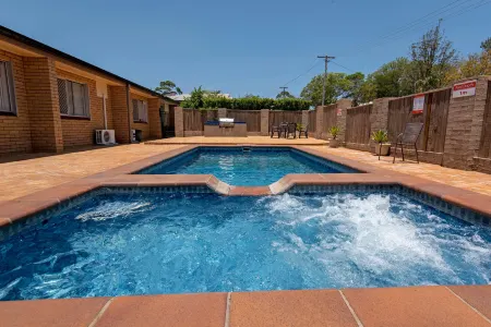 Leichhardt Motor Inn