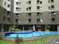 Parquette 2Br Gateway Ahmad Yani Cicadas Apartment