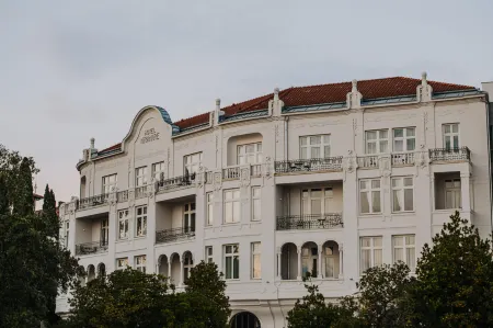 Hotel Miramare Отели в г. Селце