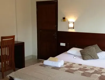 Desak Putu Putra Home Stay