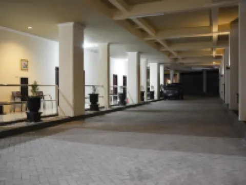 Ilhami Hotel Blitar Hotéis em Blitar Regency