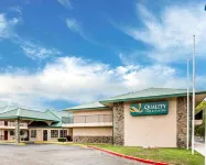 Quality Inn & Suites Minden Các khách sạn ở Minden