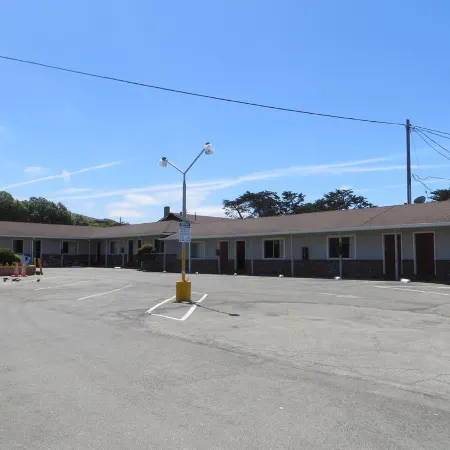 Old Marina Inn