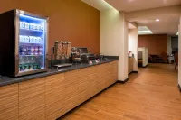 TownePlace Suites Charleston-West Ashley - Aamiainen