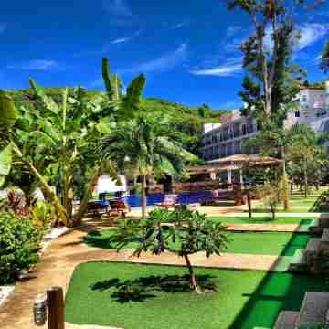 Pandora Hotel Exterior