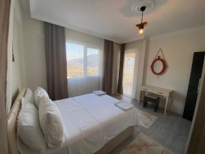 Azizepm in Mu la with 1 Bedrooms and 1 Bathrooms