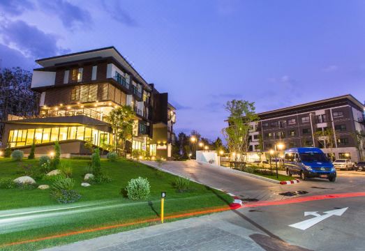 The EnCony 호텔 객실