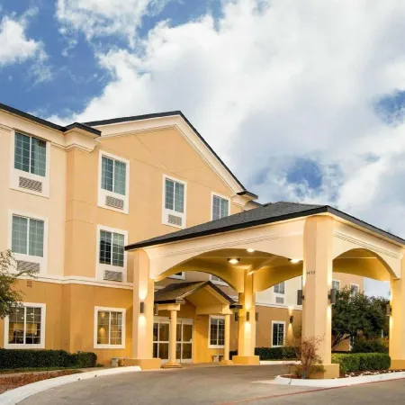 Comfort Suites San Angelo Near University