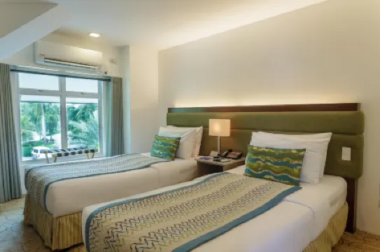 Acuatico Beach Resort