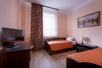 Korona Hotel Hotels in 