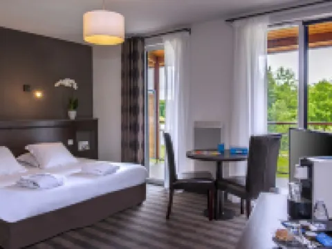 Domaine De Cicé-Blossac Hotels in Bruz