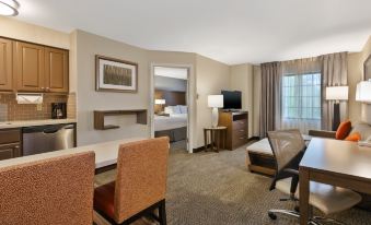 Staybridge Suites Kalamazoo