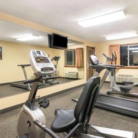 Super 8 by Wyndham Bemidji MN