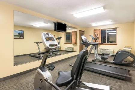 Super 8 by Wyndham Bemidji MN