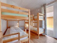 "Annemia" - 200m from the Sea