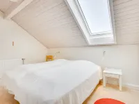 "Helvig" - 2.3km from the Sea