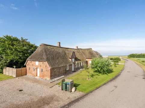 "Anje" - 16km from the Sea