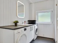 "Bjarki" - 800m from the Sea