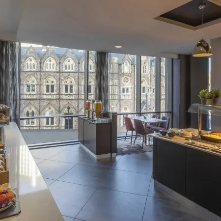 Clayton Hotel Cardiff
