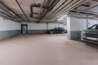 斯德哥爾摩國王島萬怡飯店 - 停車場