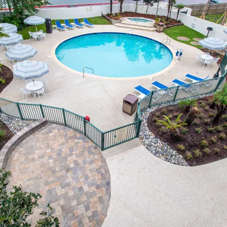 Econo Lodge Inn & Suites Foley-North Gulf Shores