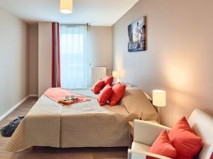 Zenao Appart'Hotels Suresnes