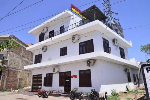 Hotel Signature Villa Hotels in Murthal