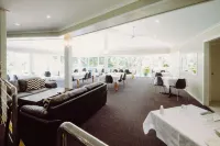 Artesian Spa Motel - Desayuno