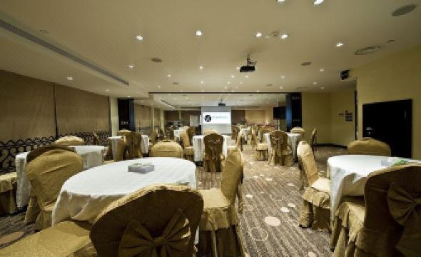 Continent Al Waha Hotel Riyad