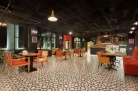 薩卡里亞温德姆華美達酒店 - 早餐
