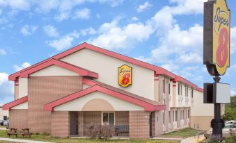 Super 8 by Wyndham Sheboygan WI