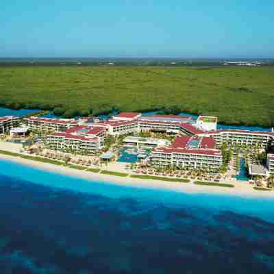 Breathless Riviera Cancun Resort & Spa-All Inc.-Adults Only Hotel Exterior