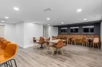 Super 8 by Wyndham Kissimmee/Orlando - breakfast