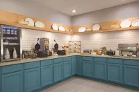 Country Inn & Suites by Radisson, Newnan, GA - breakfast