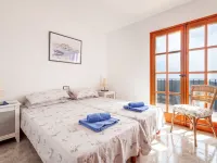 Lausanne Ξενοδοχεία στην πόλη Calonge