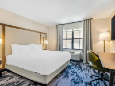 Fairfield Inn & Suites North Conway Hotels in Conway