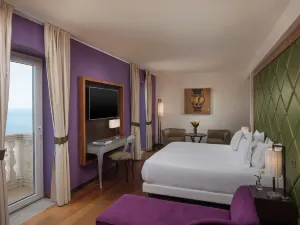NH Collection Taormina