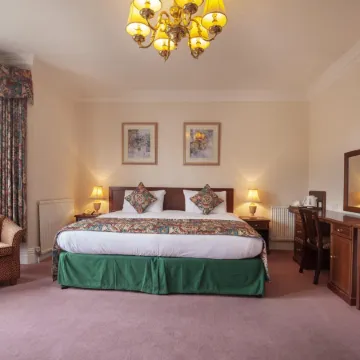 Ashley Hotel Отели рядом с достопримечательностью «Музей «Центр истории вычислительной техники»»