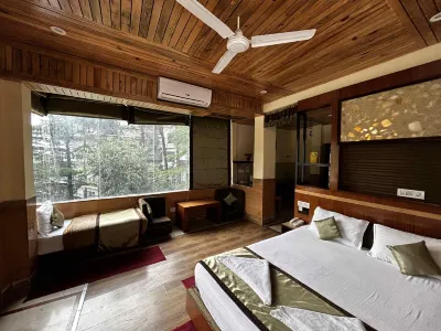 Hotel Gandhi's Paradise